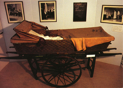 Ambulans i Göteborgs första ambulans